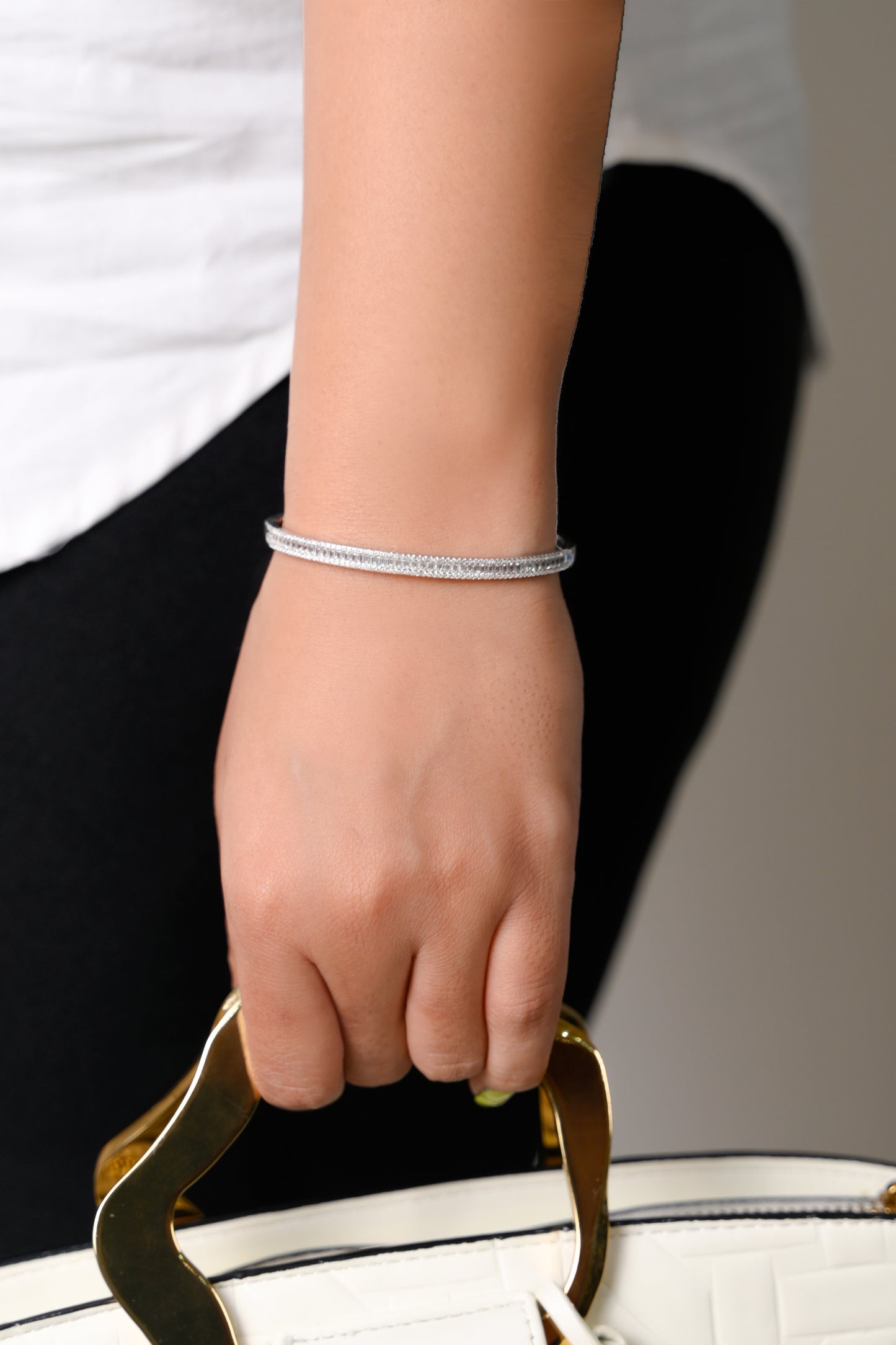 Linéa Grace Pavé Bangle