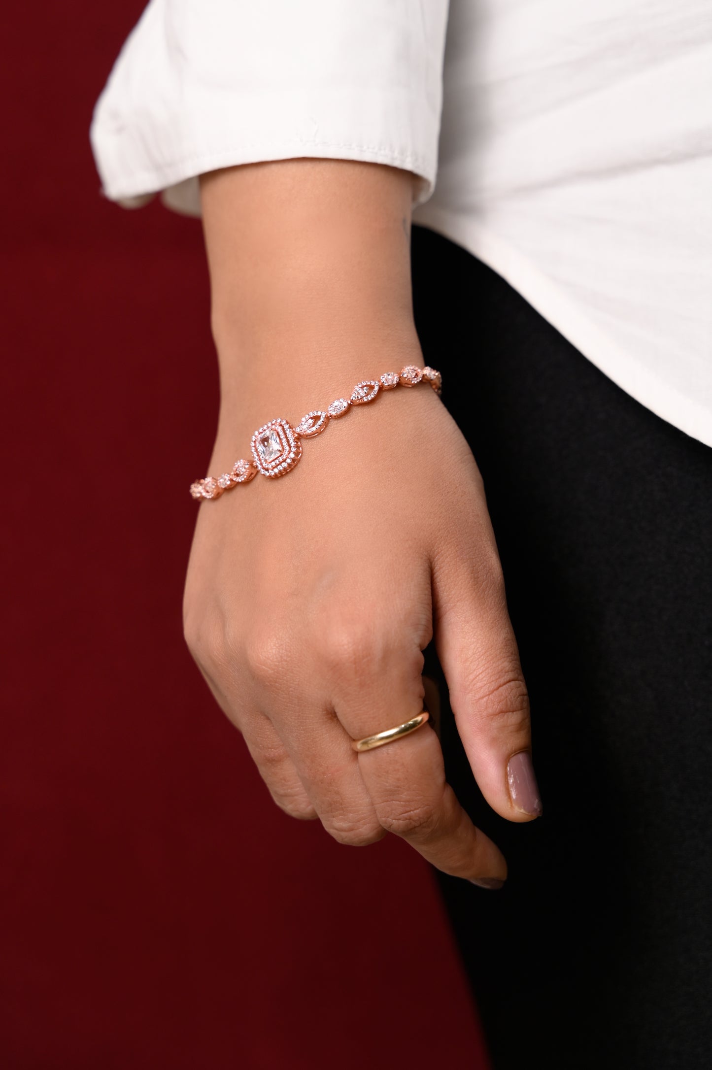 Radiant Halo Link Bracelet