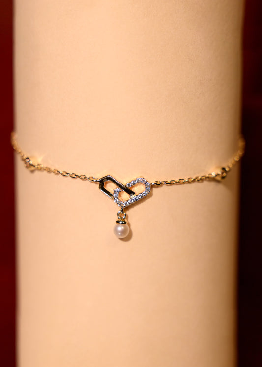 Linked Pearl Drop Bracelet